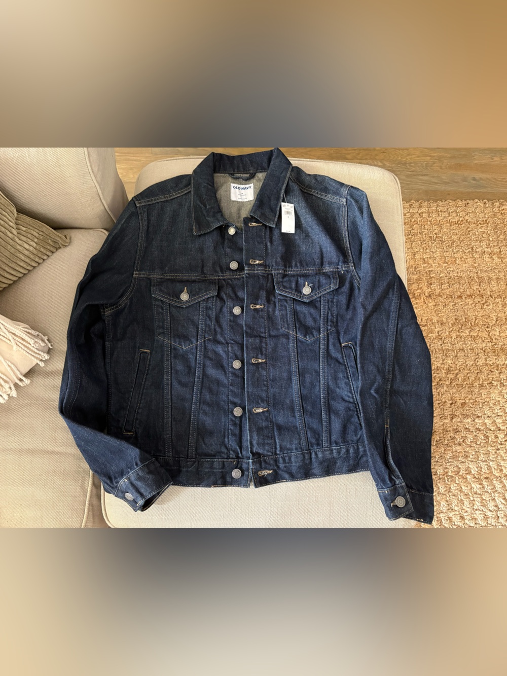 Old Navy built-in tough 100% cotton denim jean trucker jacket Size M Dark Wash